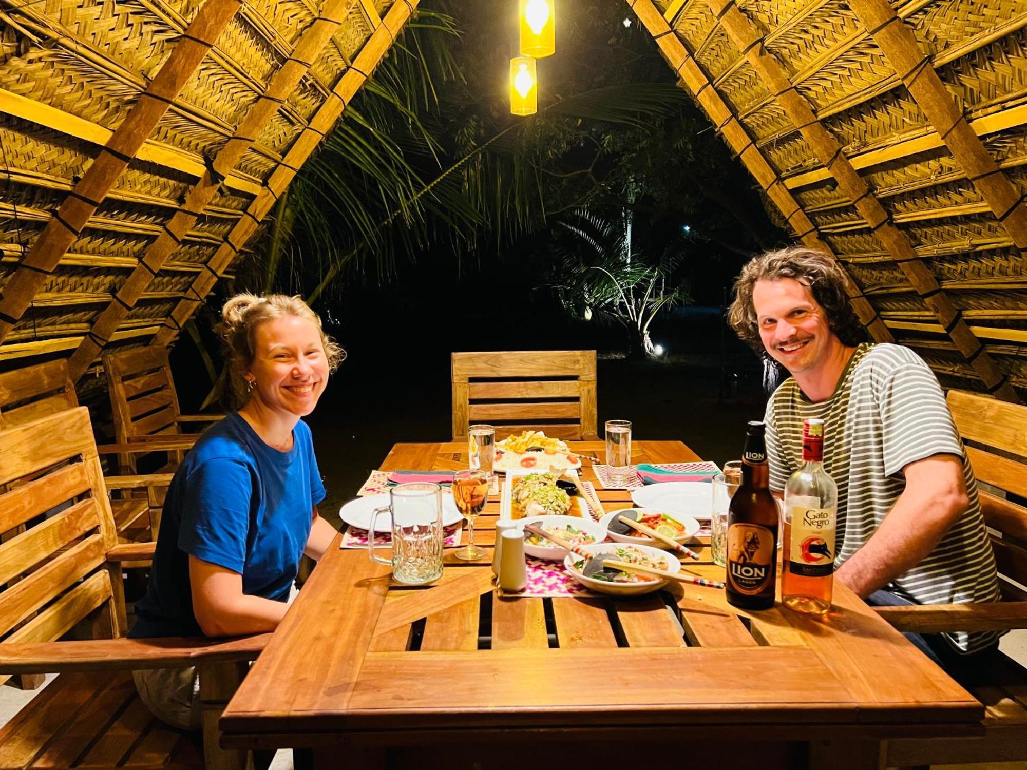 Kingfisher Beach Resort-Yala Kirinda  Esterno foto