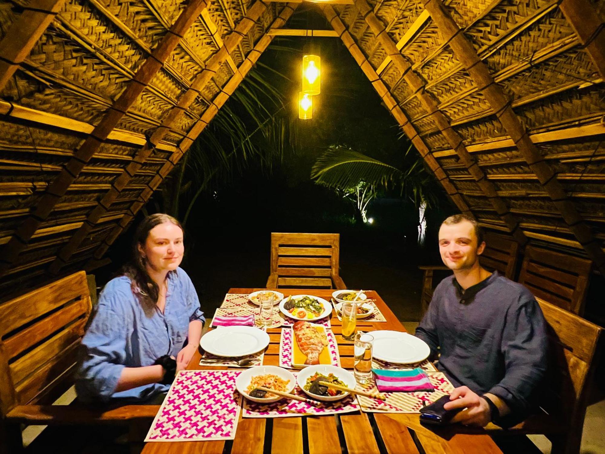 Kingfisher Beach Resort-Yala Kirinda  Esterno foto